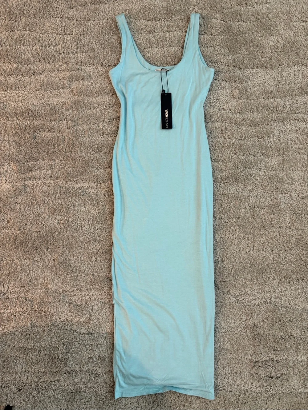 NWT Fashion Nova Size Small Body Con Midi Dress in Light Blue